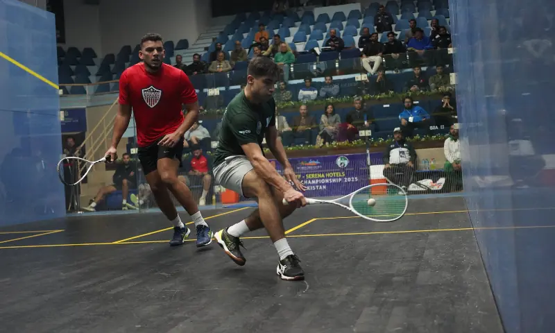 Four national players advance into CAS squash second round