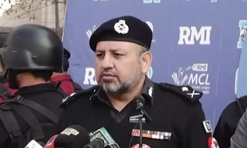 پشاور: ایف سی ہیڈکوارٹر حملے کے ذمہ دار ممکنہ طور پر افغان شہری ہیں، آئی جی خیبر پختونخوا پولیس