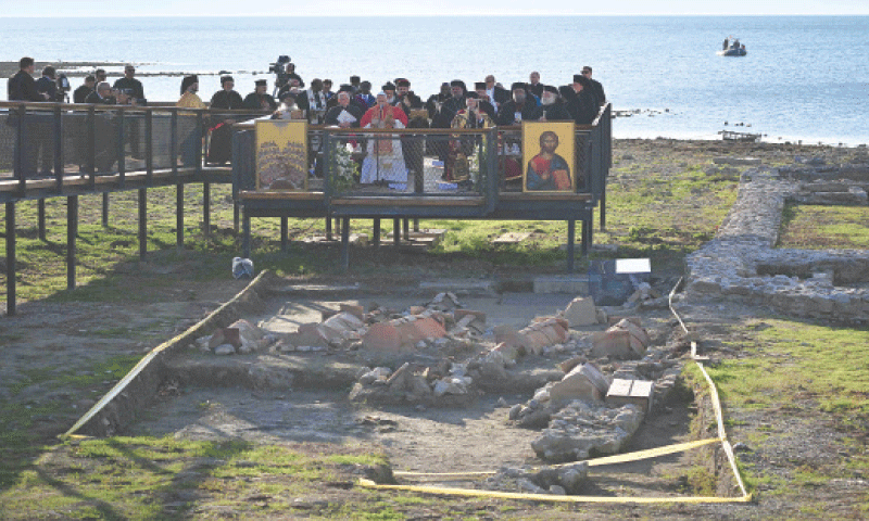 Pope Leo exhorts Christians to overcome divisions