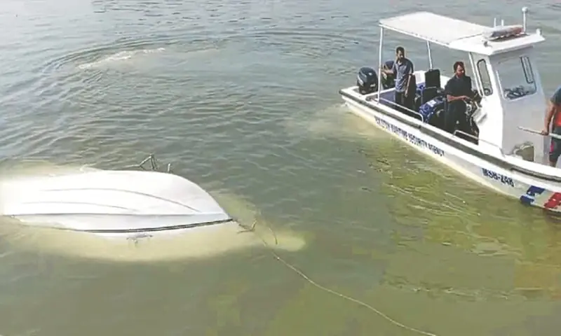 2 dead, 20 hurt as launch collides with speedboat near Manora