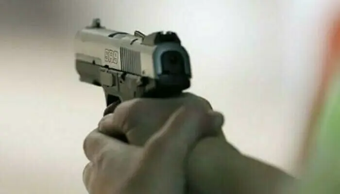 Suspect ‘killed by his own accomplice’ during bike snatching in Karachi