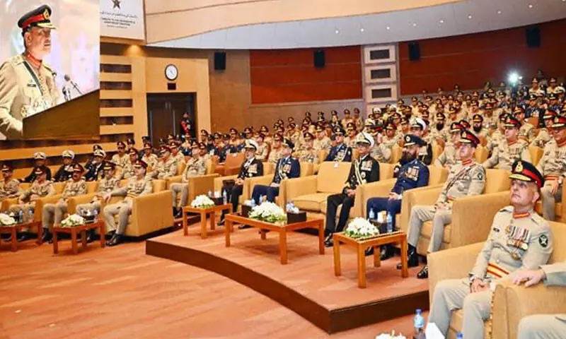 طالبان کے پاس فتنۃ الخوارج یا پاکستان میں سے کسی ایک کے انتخاب کےعلاوہ کوئی آپشن نہیں، فیلڈ مارشل