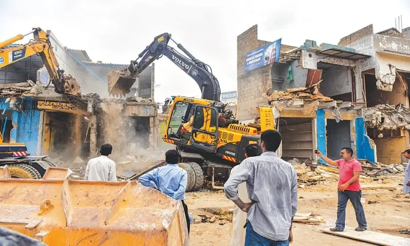 Anti-encroachment operation in Larkana city’s congested areas ordered