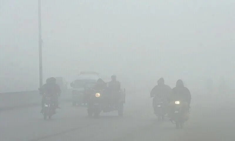 Nine dead, 30 injured in smog-related accidents in Punjab