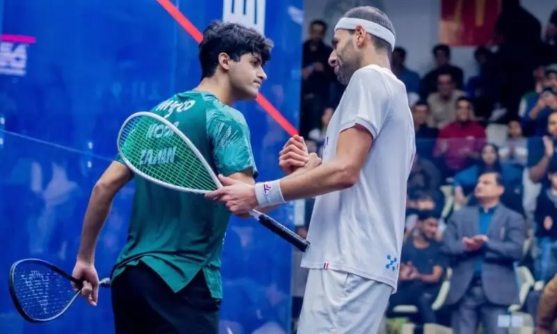 Noor Zaman gives former world champion a run for his money before exiting Karachi Open