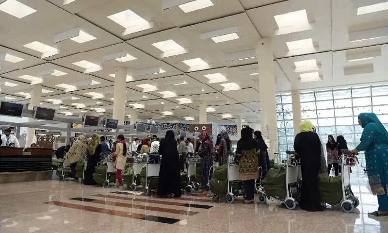 Interior minister orders strict screening of travel documents at airports