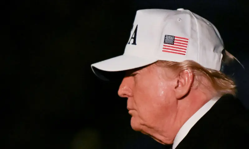 Trump tells Cuba to ‘make a deal, before it is too late’