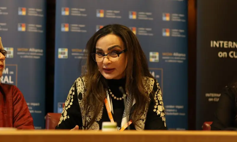 Sherry for steps to end gender gap in politics