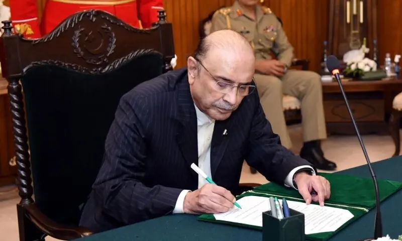 President Zardari confirms 27 judges of Sindh, Lahore and Peshawar high courts as permanent