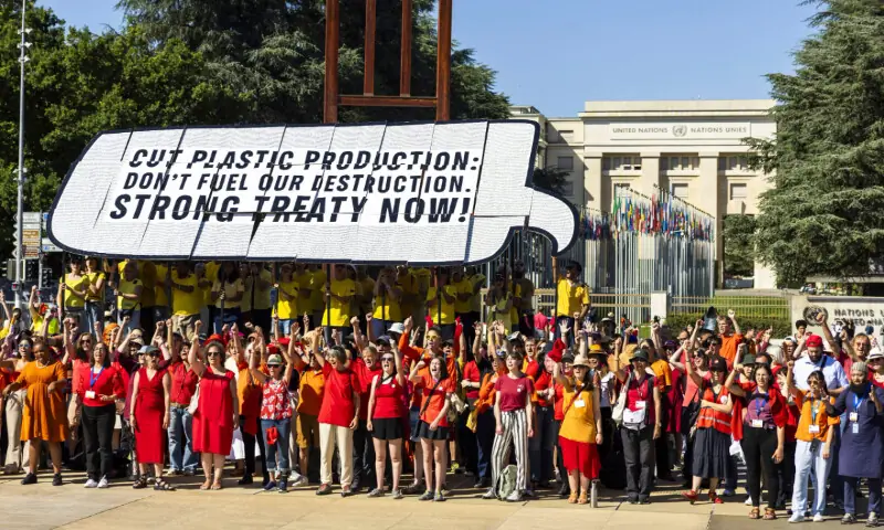  The plastics treaty negotiations attracted many lobbyists, interested groups and protestors, including these at the Geneva headquarters of the UN  — Salvatore Di Nolfi / Associated Press / Alamy via Dialogue Earth 