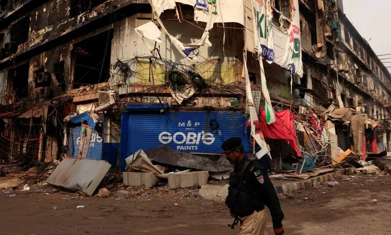 Death toll of deadly fire at Karachi’s Gul Plaza reaches 67