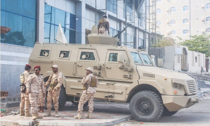 Saudis strike Yemen after separatist leader skips talks