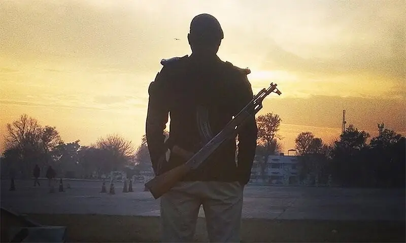 Entire staff of police station suspended over corruption in Lodhran