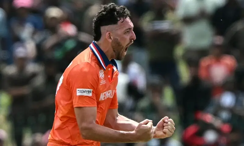  Netherlands&rsquo; Paul van Meekeren celebrates after taking the wicket of Usman Khan during the 2026 ICC Men&rsquo;s T20 Cricket World Cup group stage match between Pakistan and Netherlands at the Sinhalese Sports Club (SSC) Ground in Colombo on February 7, 2026. &mdash; AFP 