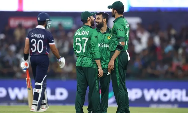 USA feel the heat as Pakistan spinners lock chase with fresh wickets