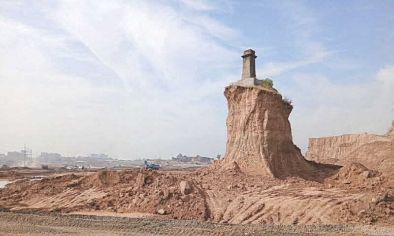 Ministry declines permission to relocate WWI memorial