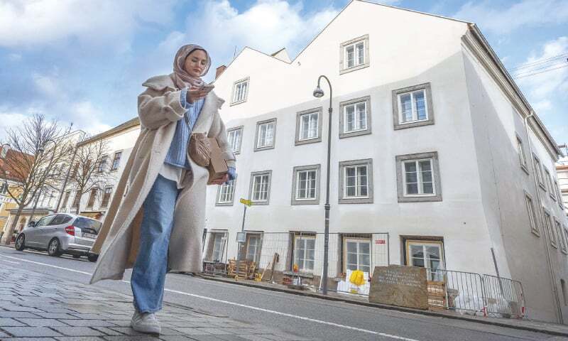 Austria turns Hitler’s home into police station