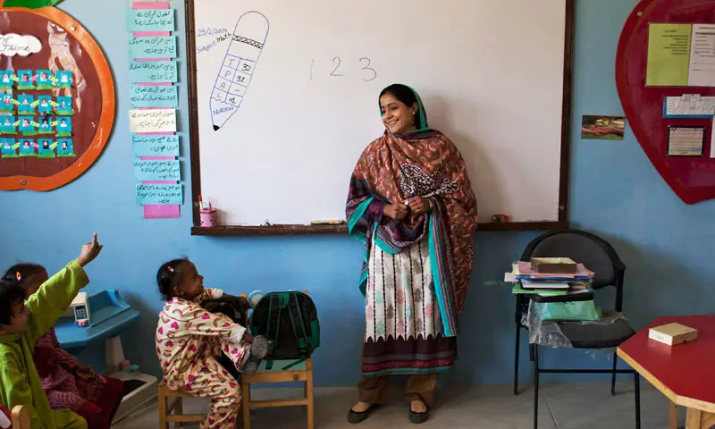 20,000 schoolteachers without pay for three months in Punjab - Dawn by The Newspaper'S Staff Reporter, Zahid Hussain, Aisha Khan, Rabiya Javeri Agha, Mahir Ali, Arifa Noor