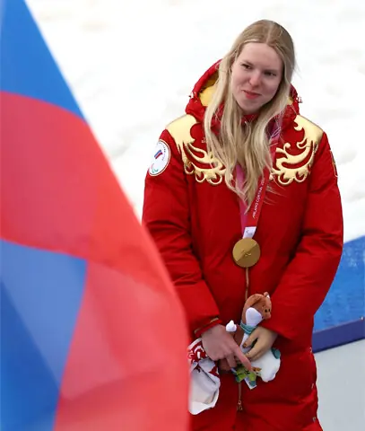  BELLUNO: Russia&rsquo;s Varvara Voronchikhina stands on the podium after winning the para alpine skiing women&rsquo;s slalom standing event of the Winter Paralympics at the Tofane Alpine Skiing Centre on Saturday. &mdash;Reuters 