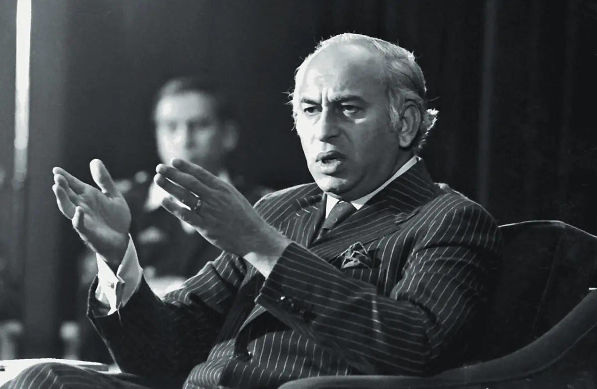 President, PM pay tribute to Zulfikar Ali Bhutto on 47th death anniversary President, PM pay tribute to Zulfikar Ali Bhutto on 47th death anniversary