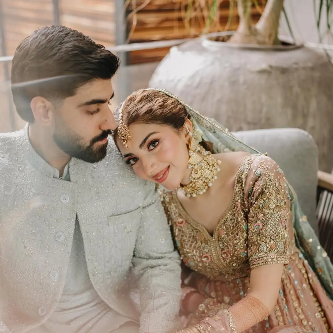 &lsquo;Jhol&rsquo; singer Annural Khalid ties the knot