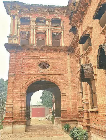 The grand porch with wide entrances presents a striking fusion of Victorian elegance and Mughal grandeur.