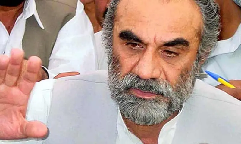 Raisani calls Balochistan Mines and Minerals Act a law of plunder