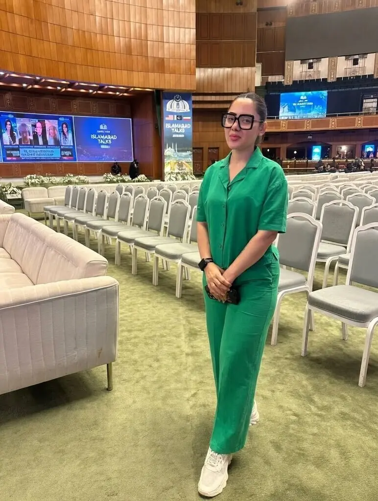 While the world focused on the Islamabad Talks, some Pakistanis made creepy AI videos of Gharidah Farooqi