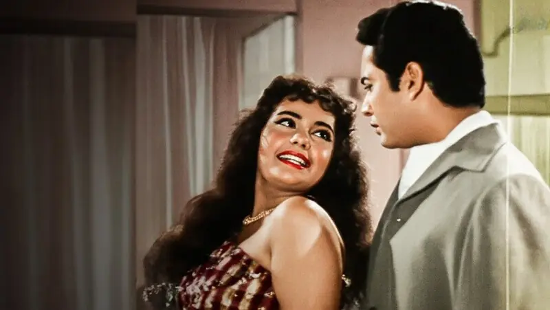 ‘Yeh hai reshmi zulfon ka andhera’ from Mere Sanam (1965)