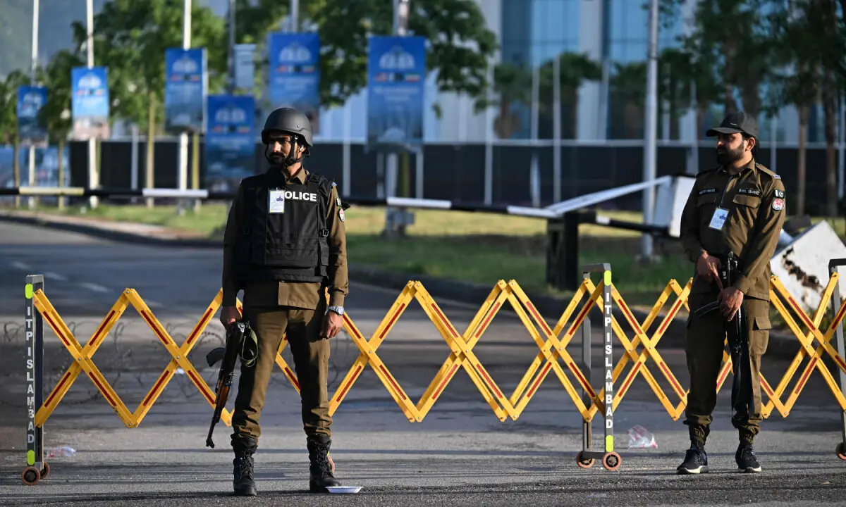 In pictures: High security in Islamabad’s Red Zone during Iranian delegation’s visit