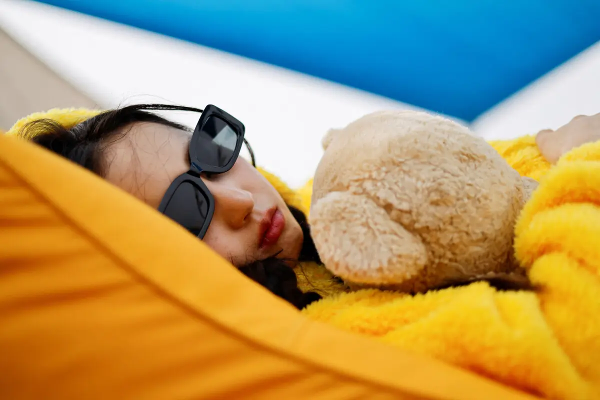 Seoul holds 'Power Nap Contest' for sleep-deprived South Koreans