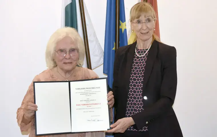 German citizen honoured with award for healthcare services