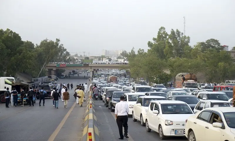 A view of the gridlock due to the PTI protest. — Mohammad Asim