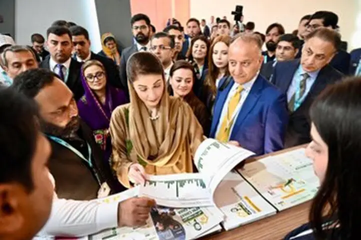 CM Maryam Nawaz visits Punjab Pavilion at World Urban Forum in Baku.—X/pmln_org