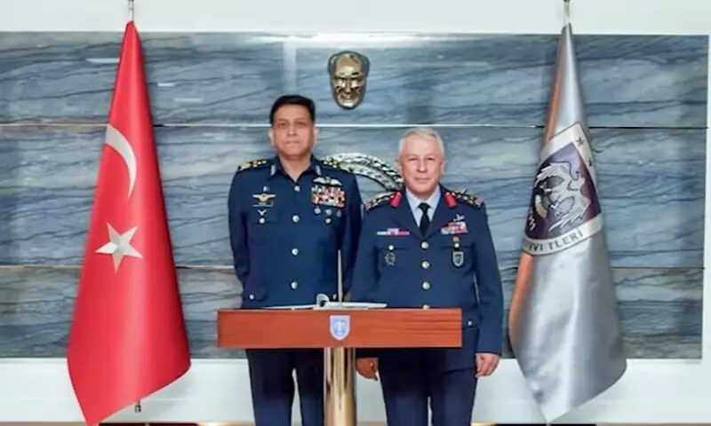 Pakistan, Turkiye air forces reaffirm ‘growing strategic convergence’ in defence sector: ISPR