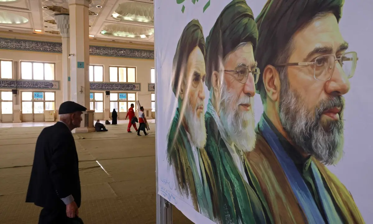 Final paperwork eludes Iran, US