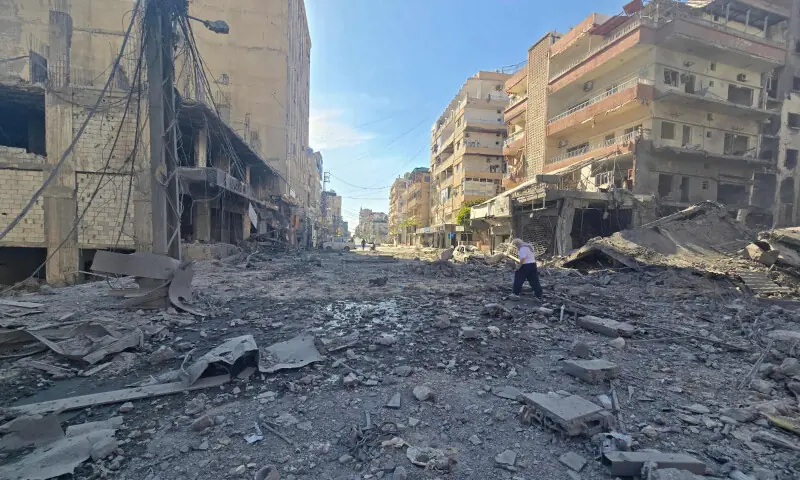  Rubbles of the destroyed buildings is pictured at the site of an Israeli strike in the southern Lebanese city of Tyre on May 31, 2026. - AFP 