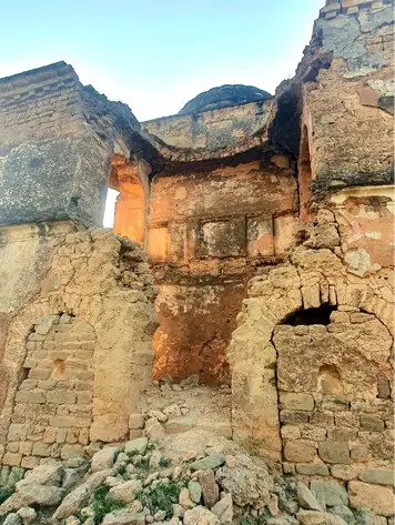 The loss of plaster from the walls has laid bare the monument’s arches and architectural craftsmanship, which now face the threat of collapse. — Photos by the writer