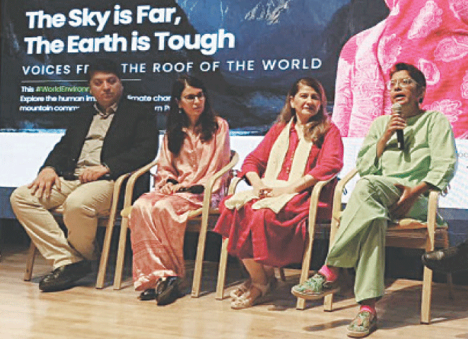 Filmmaker Haya Fatima Iqbal speaks as Dr Rozina Karmaliani, Dr Fozia Parveen and Tariq Essa look on.—Dawn
