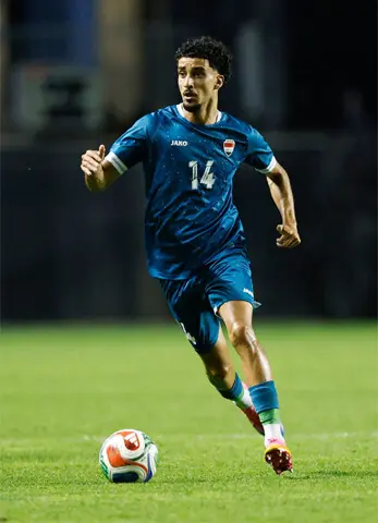BRIDGEVIEW (Illinois): Iraq’s Zidane Iqbal controls the ball during the friendly against Venezuela at SeatGeek Stadium.—AFP