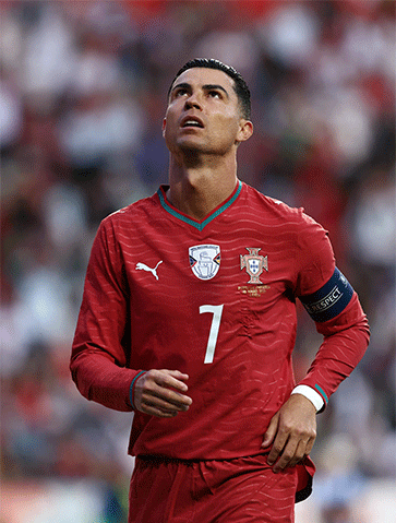 LEIRIA: Portugal’s Cristiano Ronaldo reacts after he misses a scoring chance during the international friendly against Nigeria at Estadio Dr Magalhaes Pessoa.—Reuters
