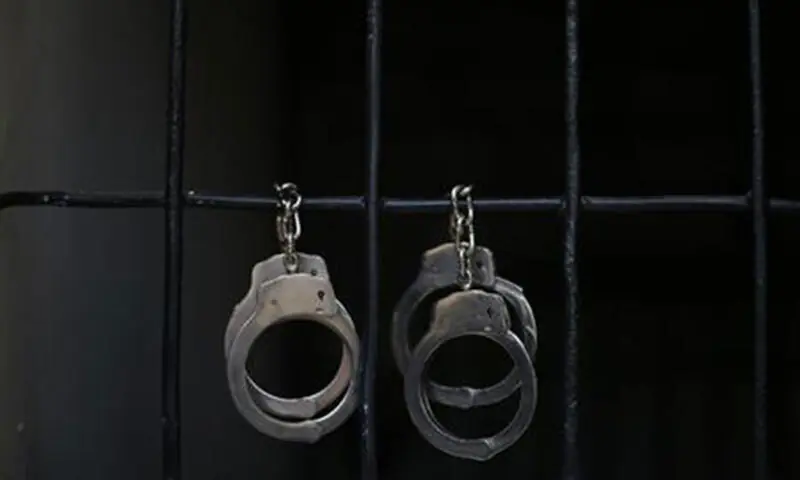 Karachi court remands woman in custody in alleged staged suicide case