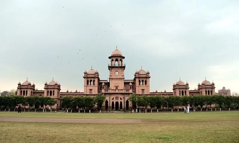 Student found dead in Islamia College Peshawar hostel
