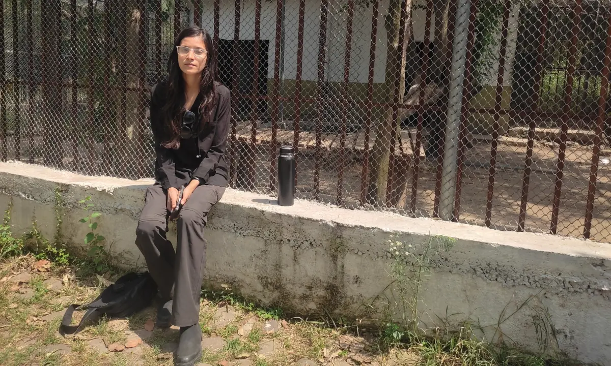 Sana Raja, the rescue expert outside Nilofer’s enclosure. — Photo via author.