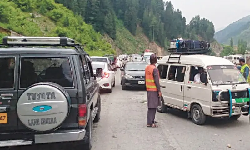 Female tourist killed in Kaghan road crash