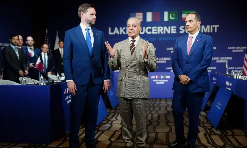 Pakistan&rsquo;s Prime Minister Shehbaz Sharif (C) speaks next to US Vice President JD Vance (L) and Qatar&rsquo;s Prime Minister Sheikh Mohammed bin Abdulrahman bin Jassim al-Thani prior to a quadrilateral meeting between the United States, Iran, Pakistan and Qatar at the Burgenstock luxury hotel complex overlooking Lake Lucerne, Switzerland, on June 21, 2026, &mdash; AFP