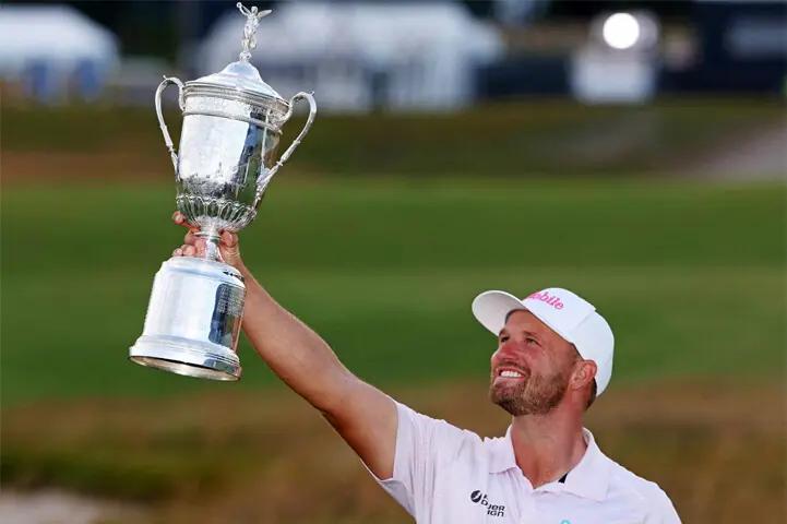 WYNDHAM Clark of the US celebrates after winning the US Open title at the Shinnecock Hills Golf Club.—Reuters