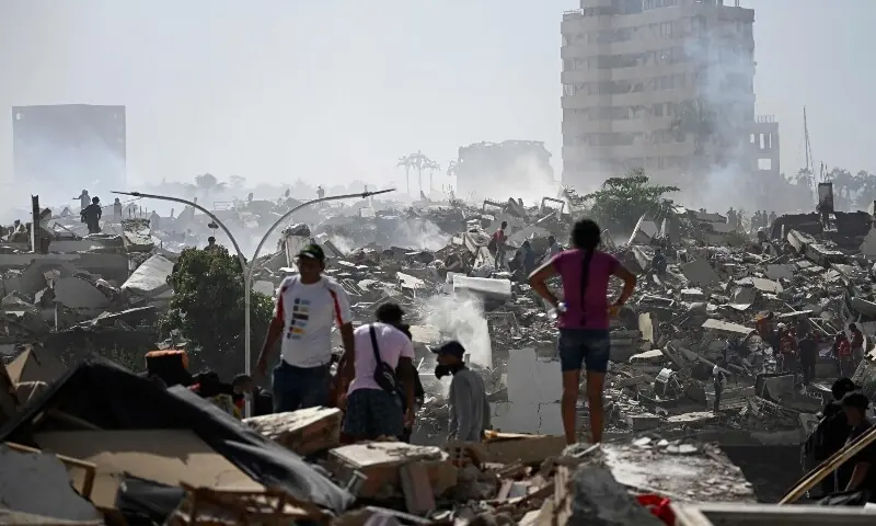 Foreign rescue teams reaching quake-hit Venezuela where 589 dead, many missing