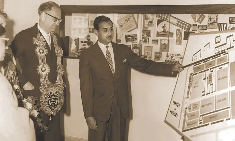  Syed Babar Ali pictured at the Packages office in 1960 alongside the former Swedish prime minister Tage Erlander | Lums Archive  