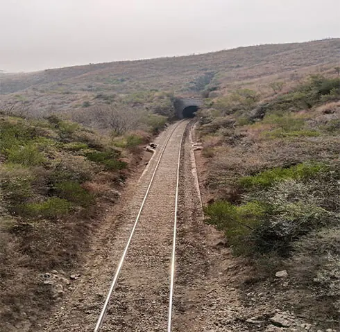  A sharp bend in the railway track leads to one of the Seven Sister tunnels. 